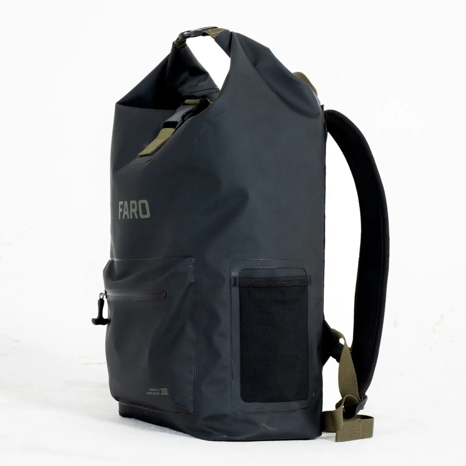 Pocket on the side of a dry bag
