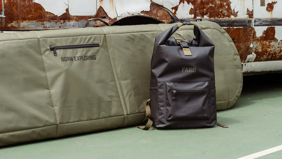 Surfboard bag