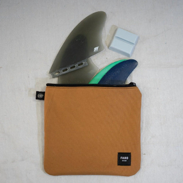 traveler surfboard fin bag